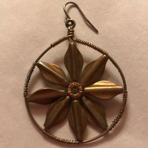 Accessories - Earrings Accessories - Earrings